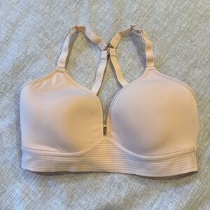 Lively Bralette Wireless J hook lightly‎ lined nude size 34D